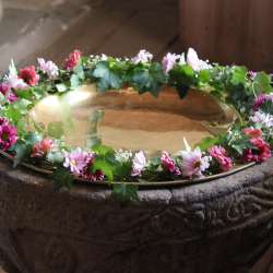 christinazetterberg-baptismal-font-6602157_1920 christinazetterberg-baptismal-font-6602157_1920